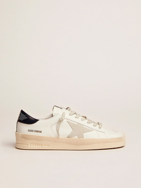 Stardan con stella in suede grigio ghiaccio e talloncino blu