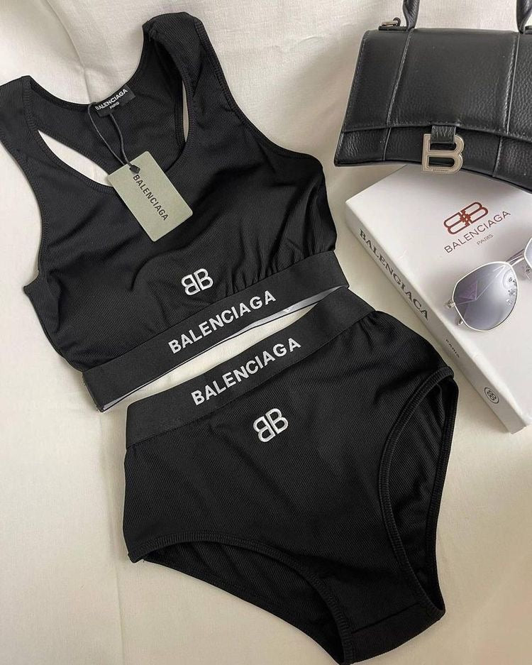 Ensemble Balenciaga